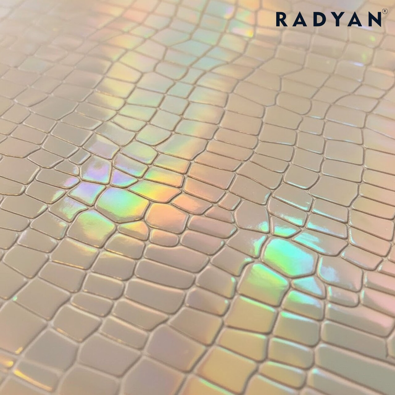 1 Yard Chrome Mirror Reflective Vinyl Fabric For Handbags Upholstery Crafts Wallets 54 Inch Width